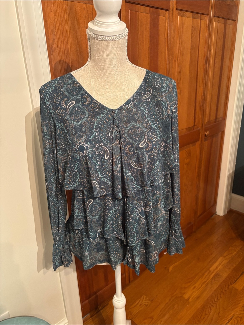 Women's Blue Paisley Ruffle Tunic Top - Lightweight Layered Style